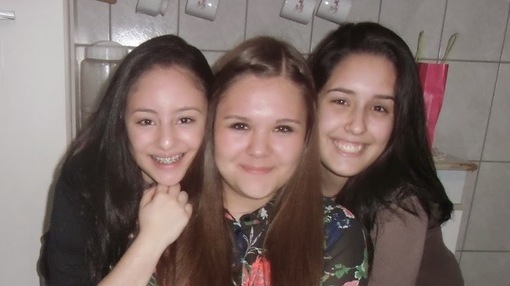 Nina mit ihren mit Gastschwestern 