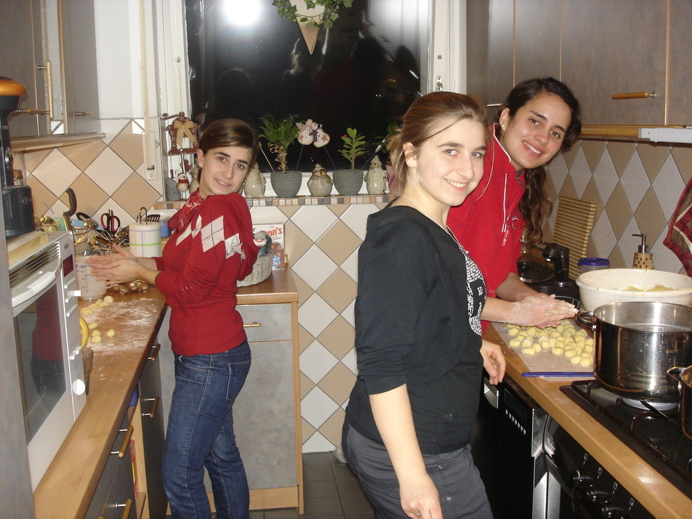 Beim Gnocci zubereiten