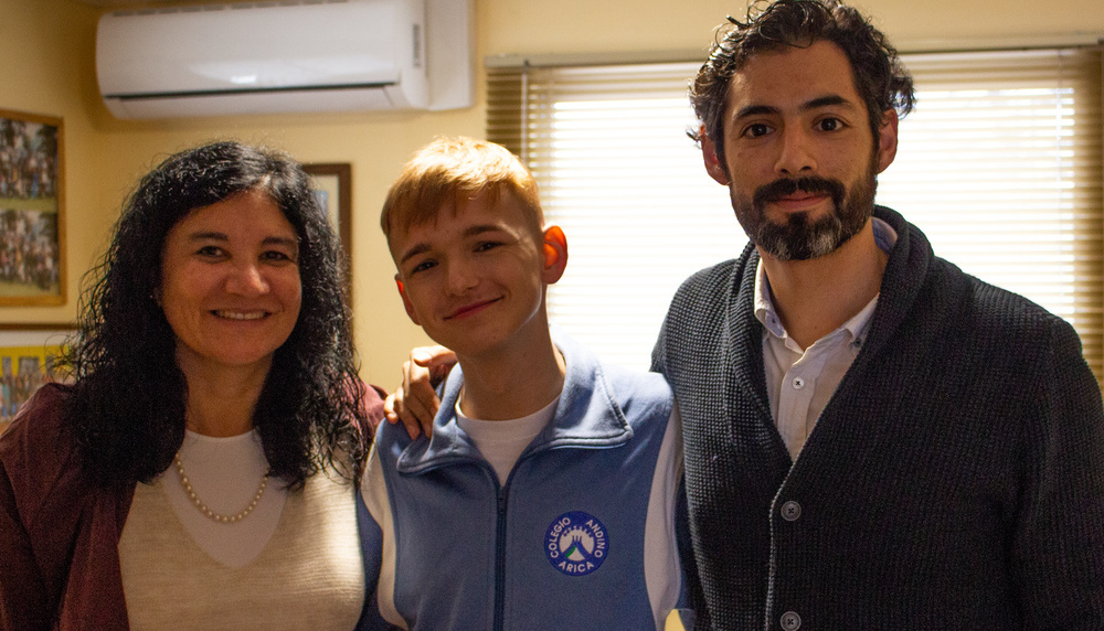 Austauschschüler Nicolas mit seiner Gastfamilie