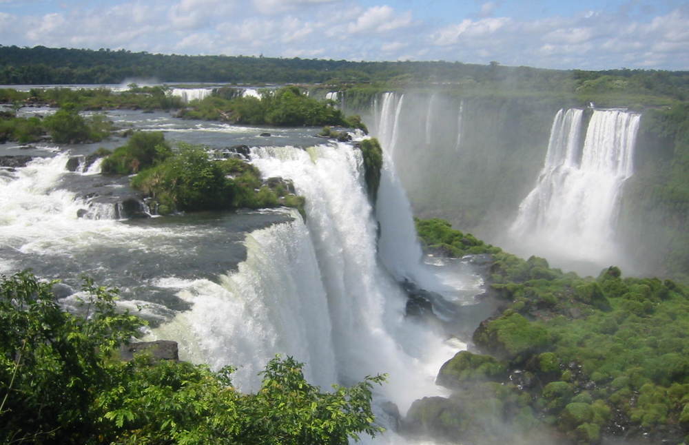 Das Land ist geprägt von eindrucksvollen Naturschauspielen