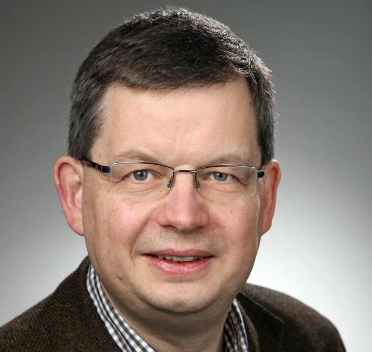 Dr. Christoph Meyns