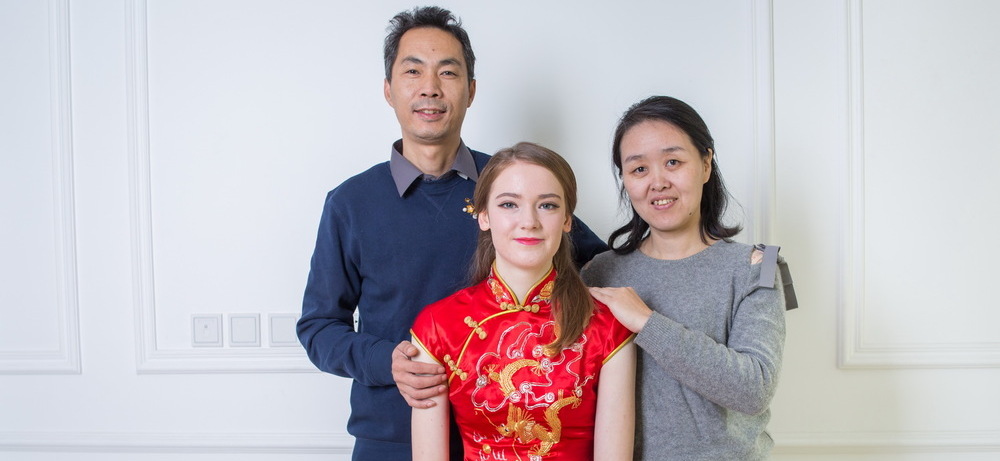 Austauschschülerin Jana mit ihren Gasteltern