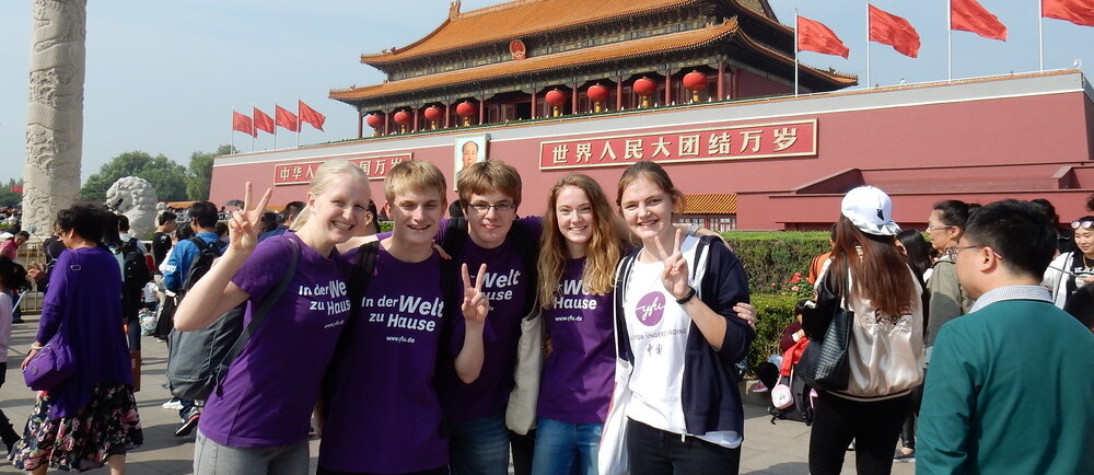 YFU-Austauschschüler*innen beim Ausflug