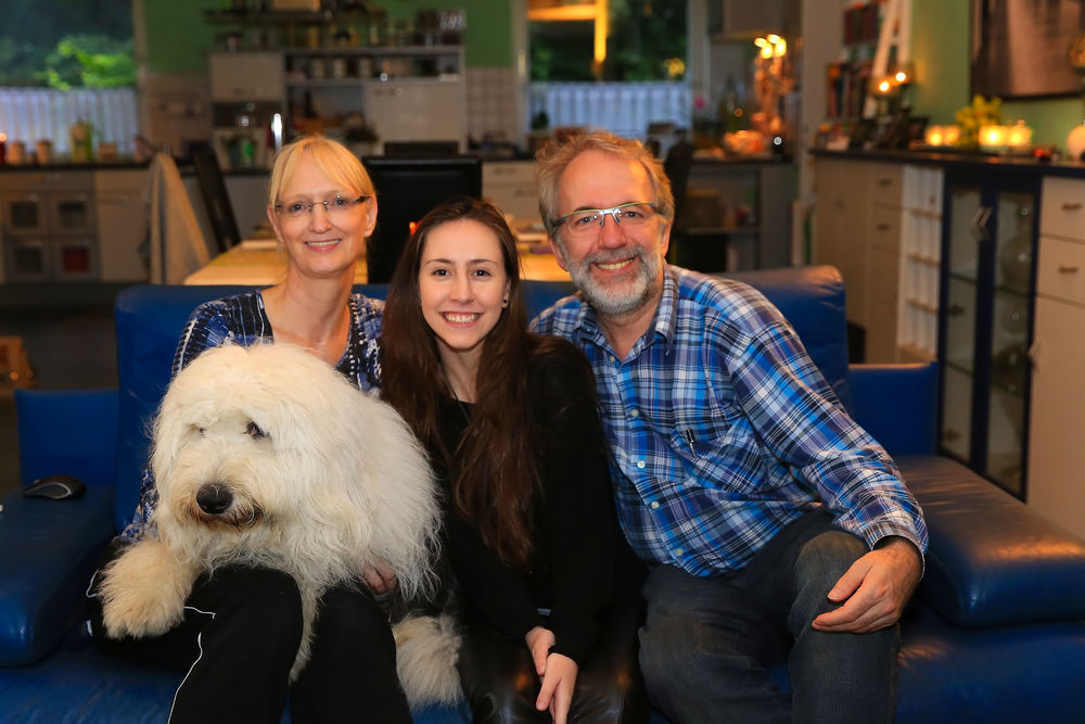 A German host family with their "daughter" from Brazil