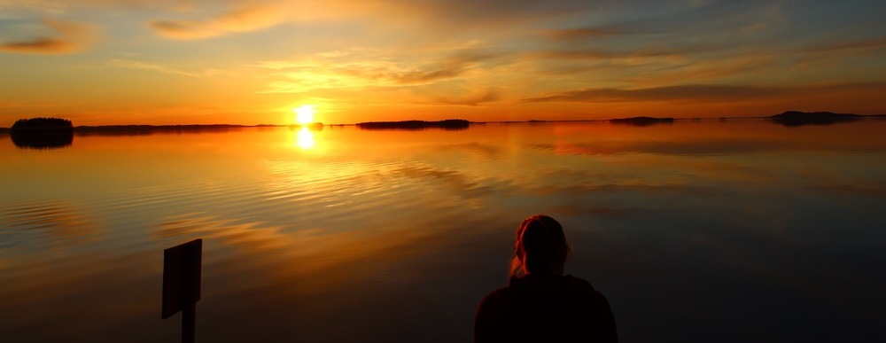 Finnland hat außerdem wunderschöne Sonnenuntergänge