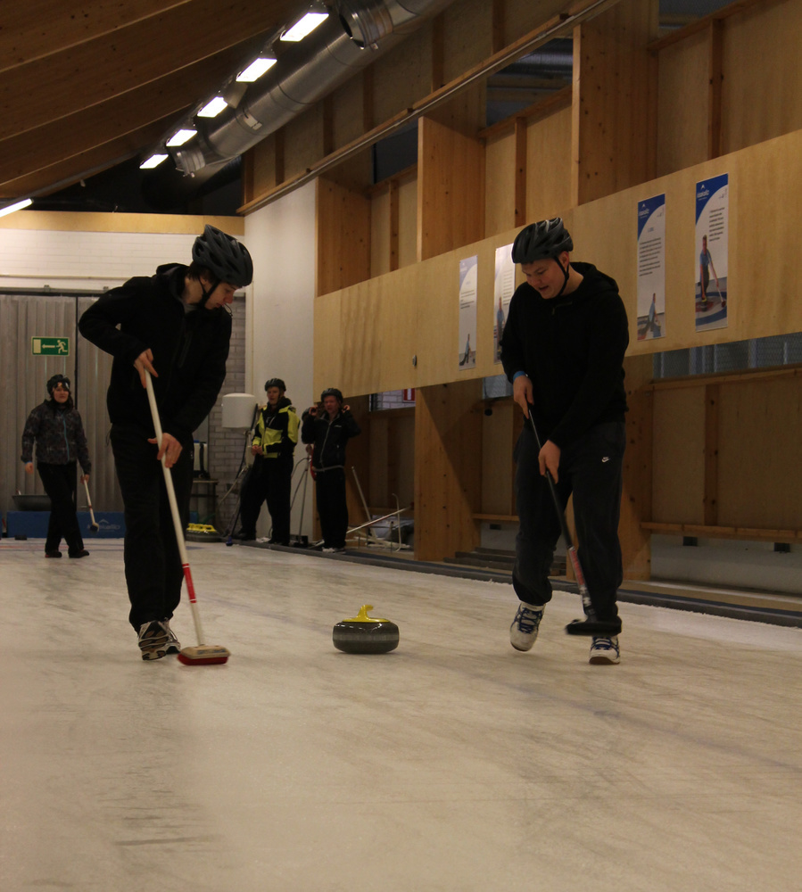 Robert beim Curling