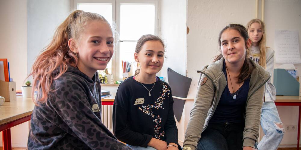 Jetzt mit Colored Glasses Vielfalt und Demokratie stärken! Mehr unter: www.coloredglasses.de